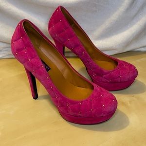 Mojo Moxy fushia heels
